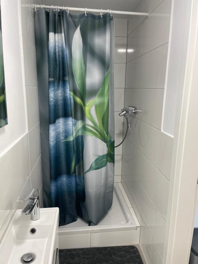 Ferienwohung In Kuppenheim Fuer 1 Bis 3 Personen Appartement Buitenkant foto