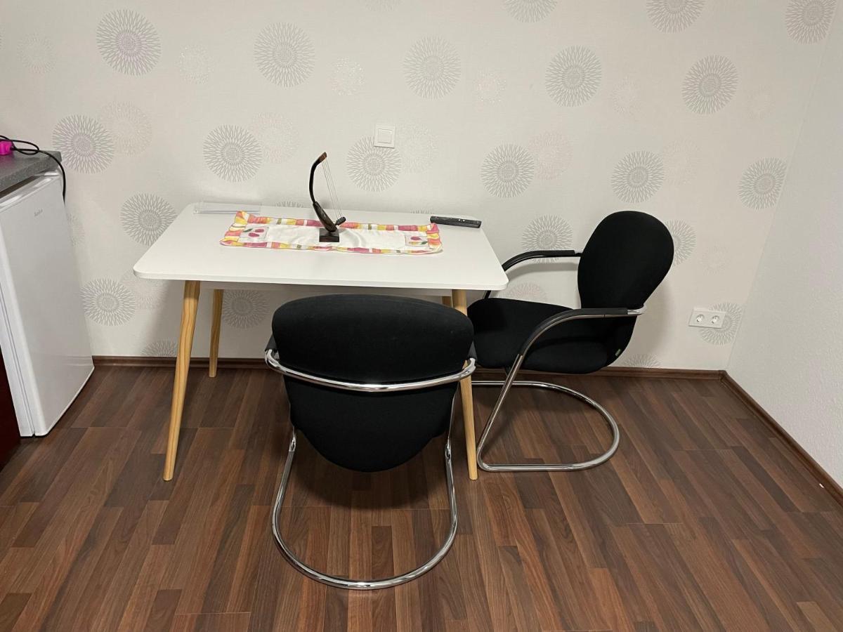 Ferienwohung In Kuppenheim Fuer 1 Bis 3 Personen Appartement Buitenkant foto